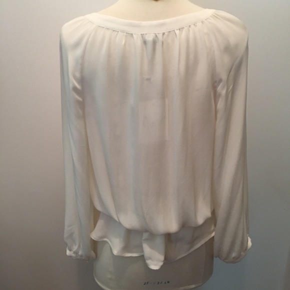 SOLD 🦋 Joie Louvre blouse - Picture 3 of 8